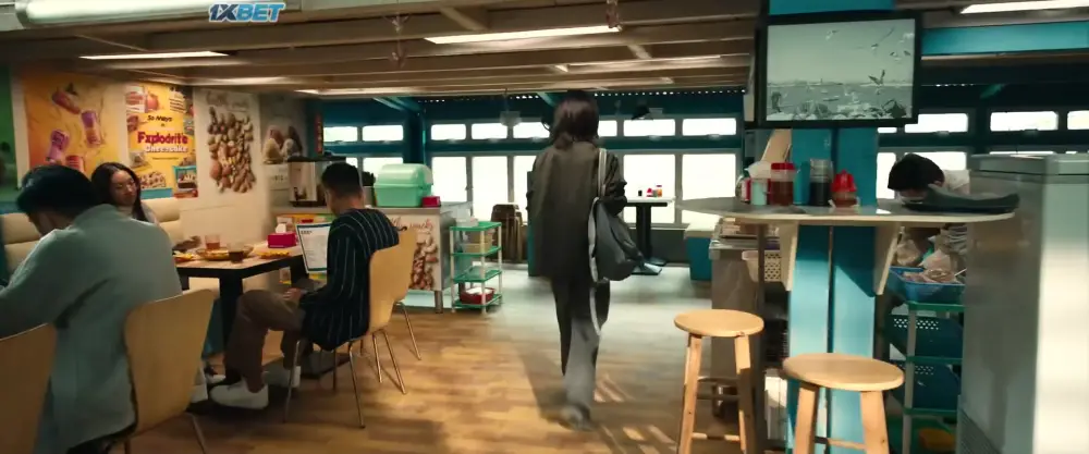 The Shadow's Edge (2025) — screenshot