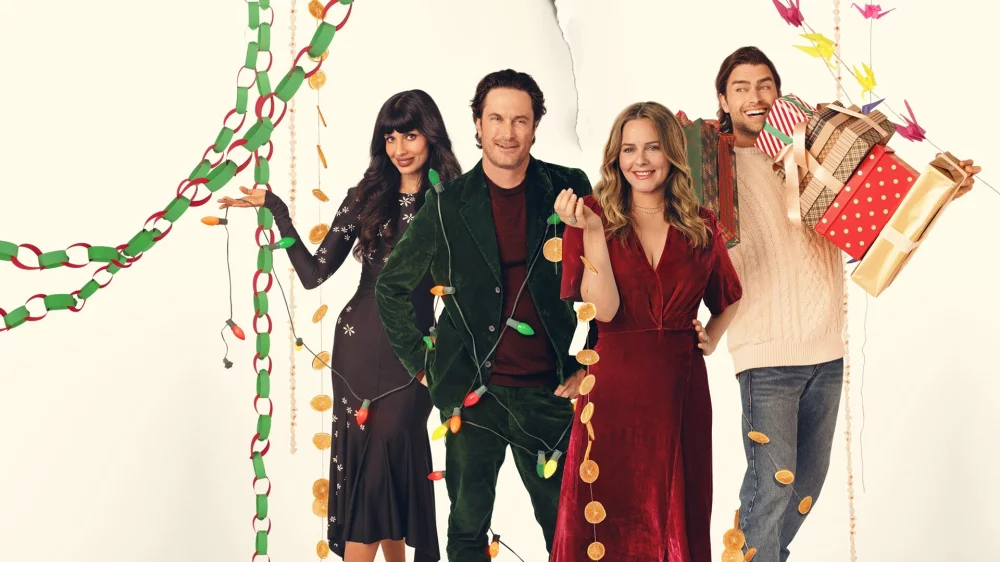 A Merry Little Ex-Mas (2025) — background