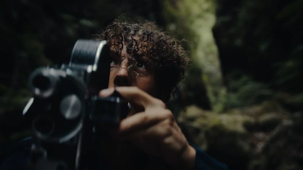 Filmmaker (2025) — background