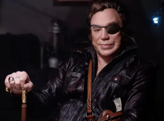 Mickey Rourke has condemned a fundraising campaign for him