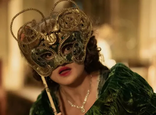 Helena Bonham Carter Joins Fourth Season of 'The White Lotus'
