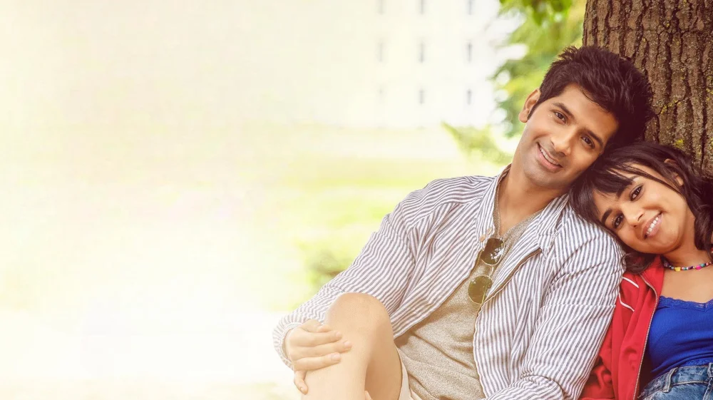 Bobby Aur Rishi Ki Love Story (2025) — background