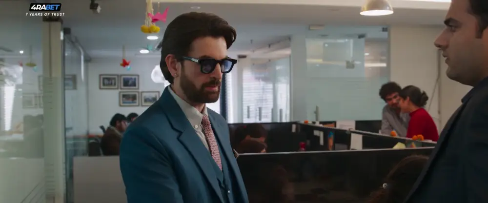 Ek Chatur Naar (2025) — screenshot