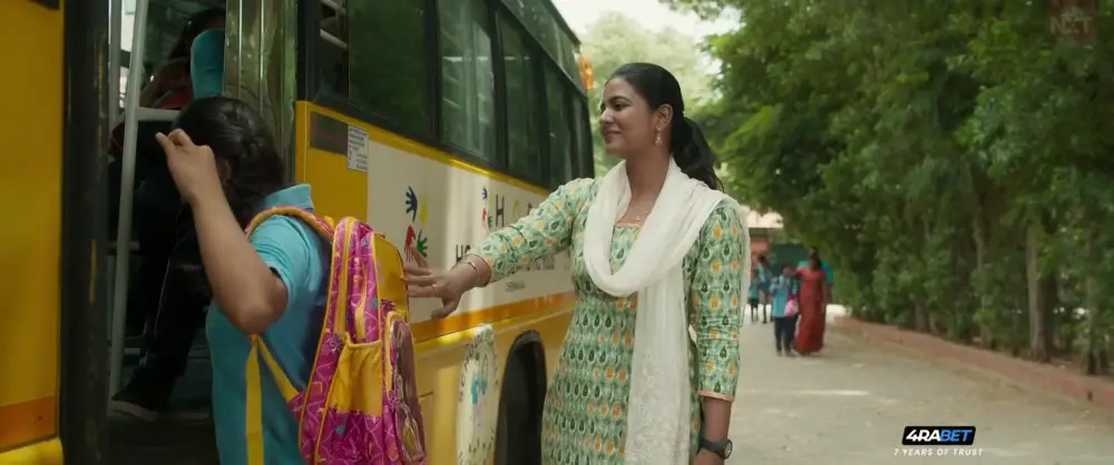 Theeyavar Kulaigal Nadunga (2024) — screenshot